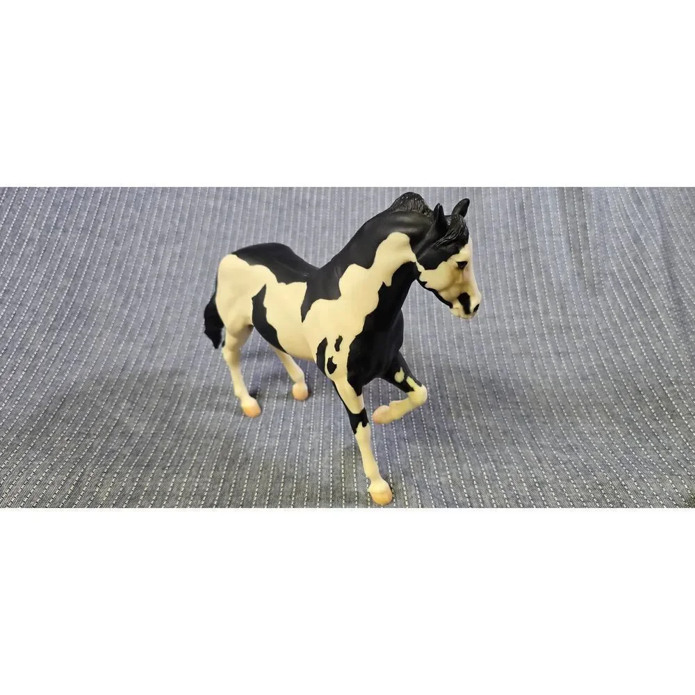 Breyer 2001 Cisco Kids Diablo Horse